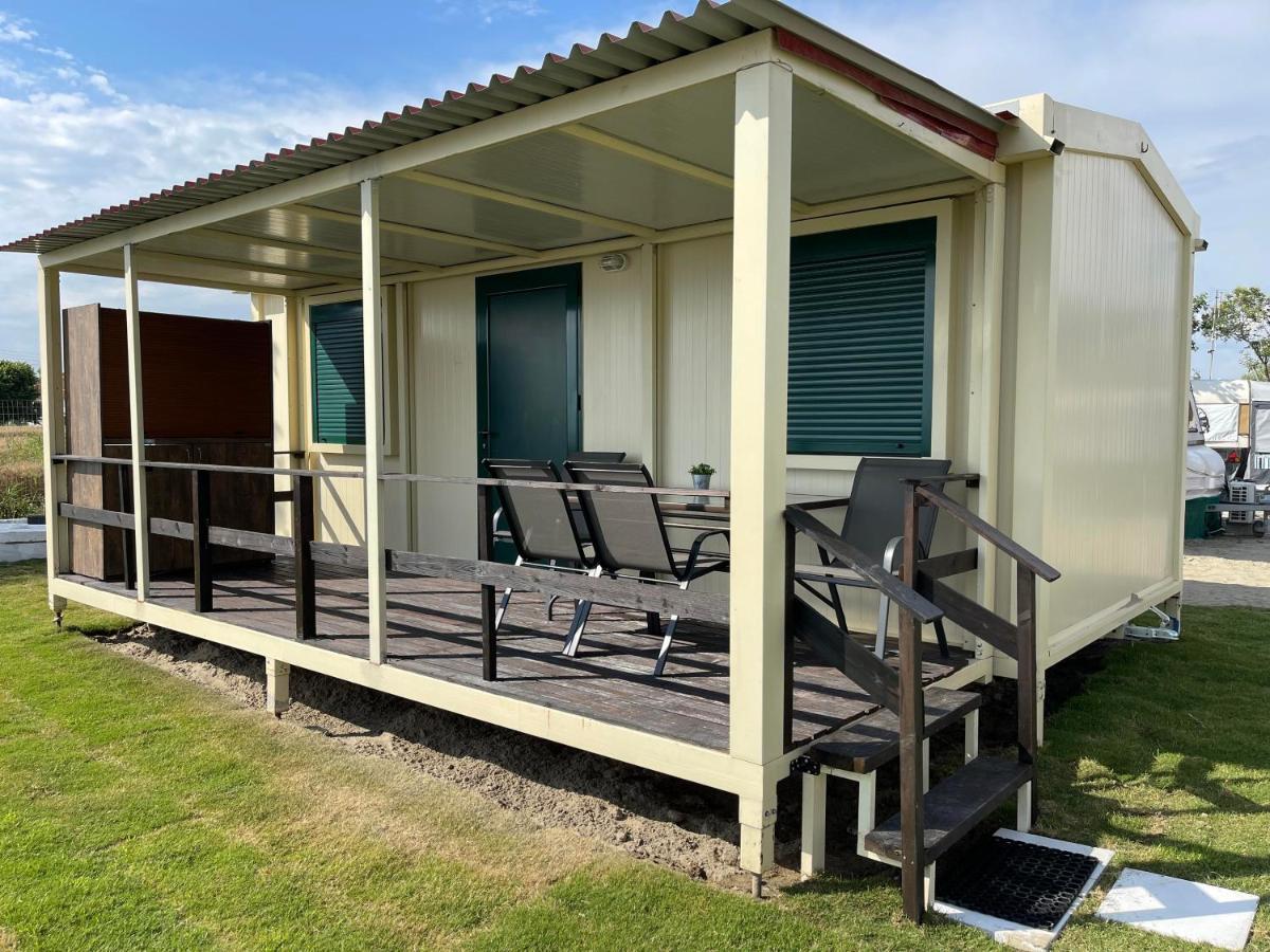Aigeas Camping Nea Kallikrateia Exterior photo