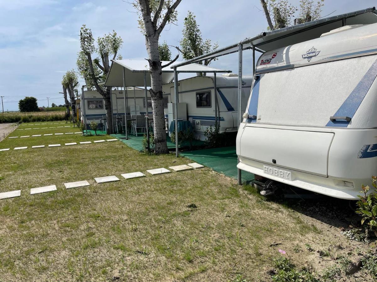 Aigeas Camping Nea Kallikrateia Exterior photo